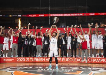 Anadolu Efes’i Tebrik Ederiz