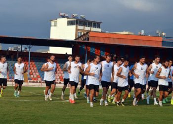 İskenderunspor’umuz 5 Temmuz Stadı’nda İlk Antremanını Gerçekleştirdi