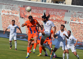 İskenderunspor’umuz: 1 – Bucaspor 1928: 3