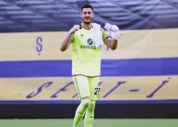 Burak Çapkınoğlu İle Yollar Ayrılıyor