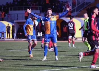 İskenderunspor’umuz: 4 – Uşakspor: 1