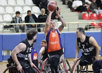Tosyalı İskenderun: 83 – Beşiktaş Tüpraş: 89