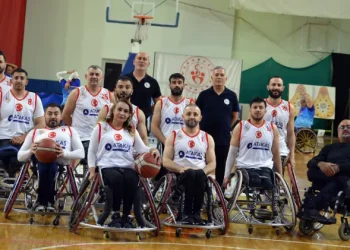 İskenderun Belediyesi ESK: 76 – Gazişehir Gaziantep: 48